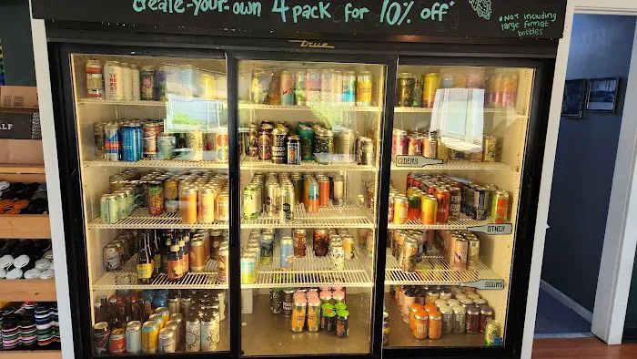 The Green Growler Picture 6