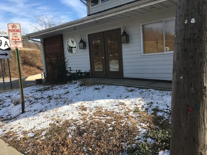 The Green Growler Picture 7