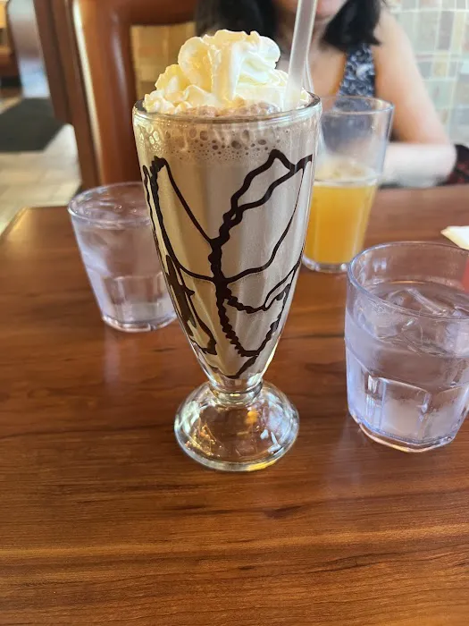 DD's Diner Picture 7