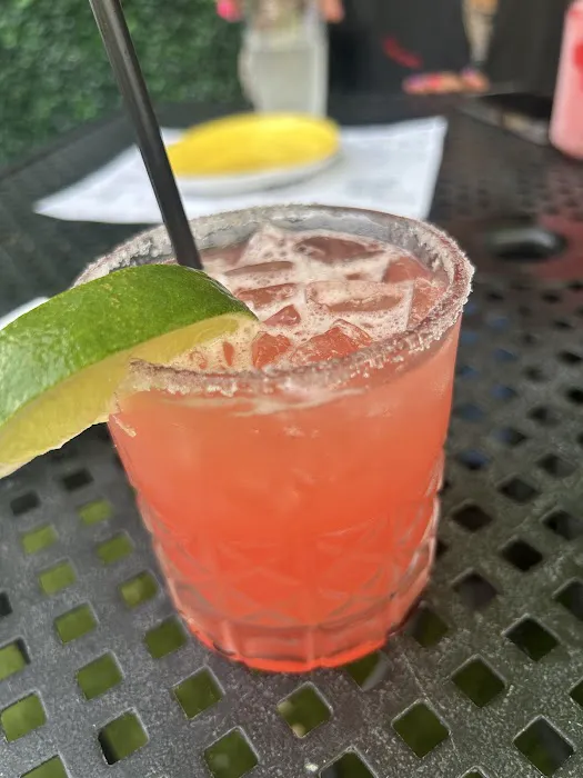 Don Coqui On The Hudson Picture 9