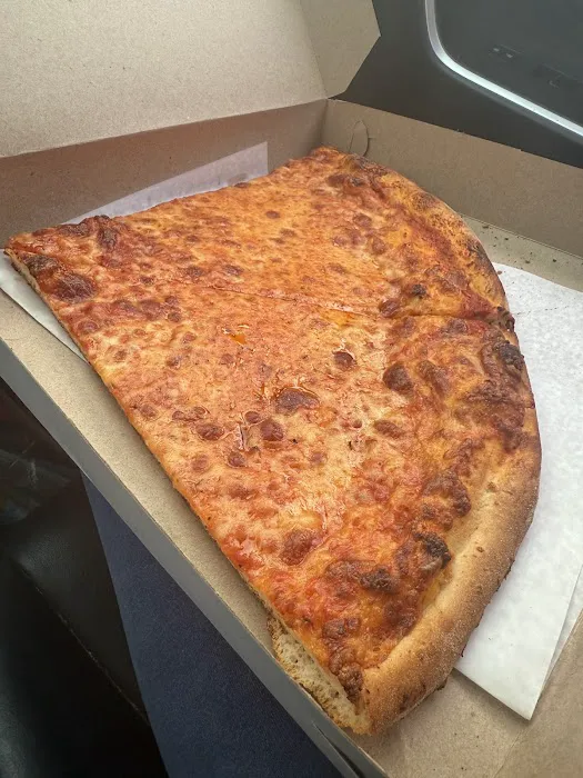 Calabria Pizza Picture 1