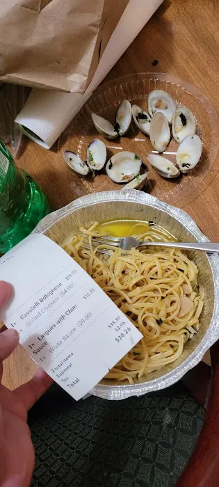 Calabria Pizza Picture 3