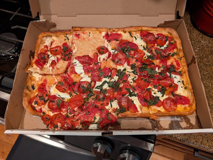 Pronto Pizzeria and Restaurant Picture 4