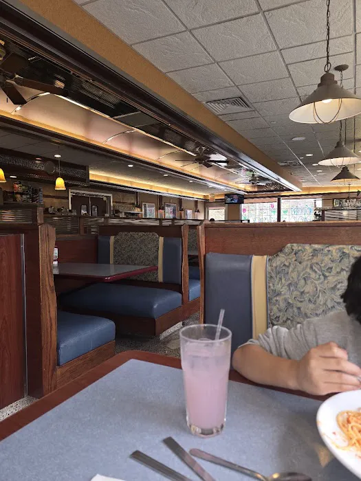 Croton Colonial Restaurant Diner Picture 2