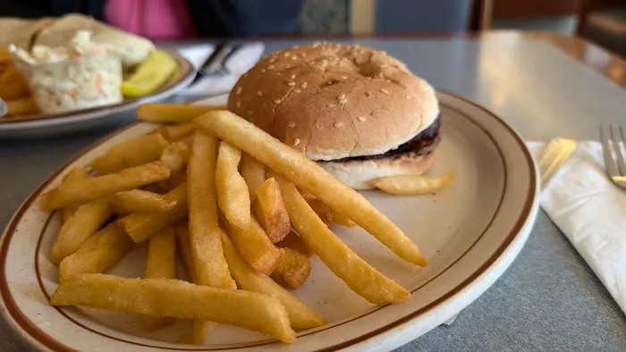 Croton Colonial Restaurant Diner Picture 8