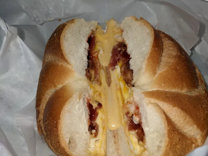 Croton Mini Deli Picture 2