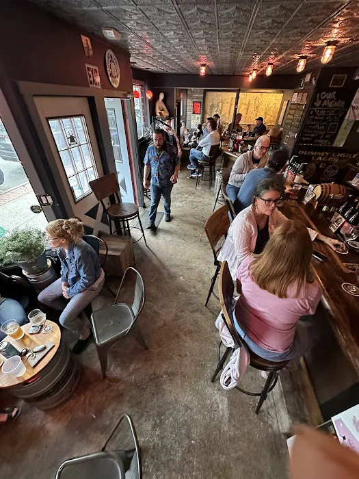 Croton Tapsmith Picture 9