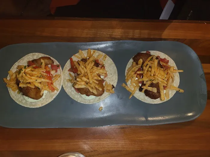 105 Twenty Bar & Grill Picture 1