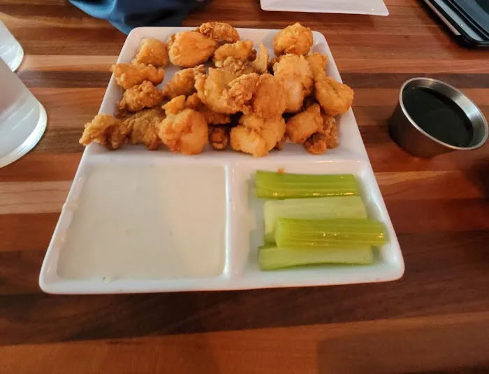 105 Twenty Bar & Grill Picture 8