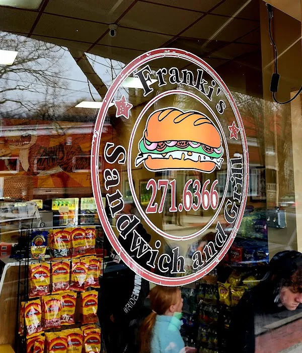Franki's Sandwich and Grill Picture 4