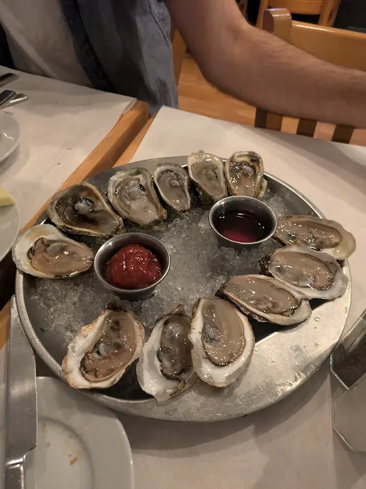 Ocean House Oyster Bar & Grill Picture 8