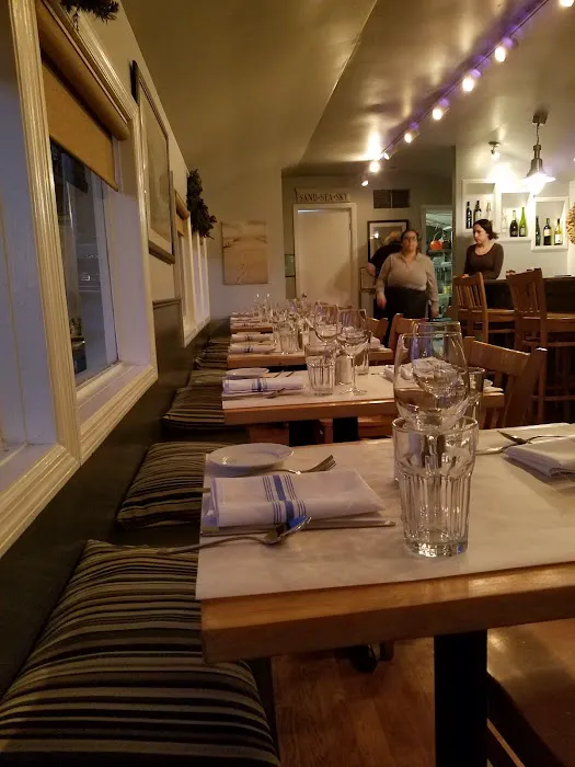 Ocean House Oyster Bar & Grill Picture 5