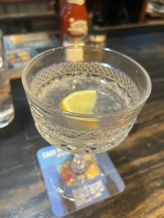 Croton Grille Picture 7