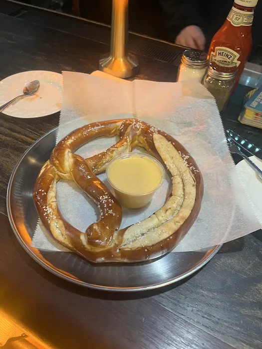 Croton Grille Picture 5