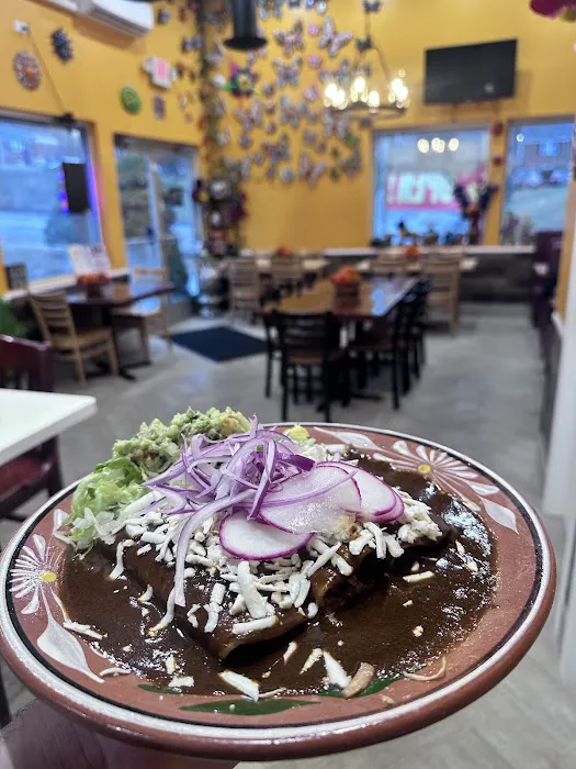 TEKATITO TACOS & BURGERS Picture 3