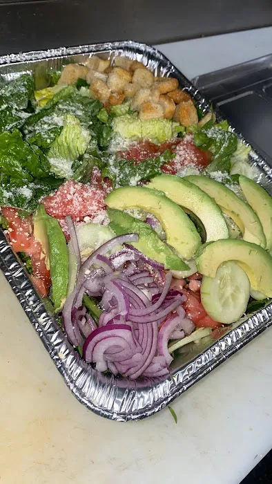 Elias Pizza & Restaurant Picture 3