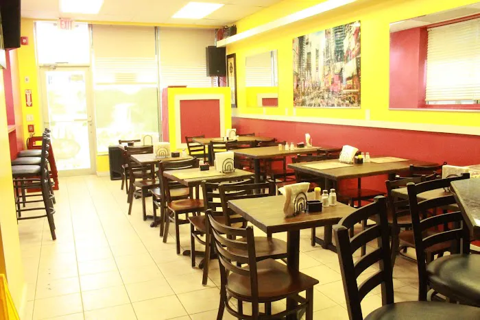 Tropical Island Lounge Picture 8