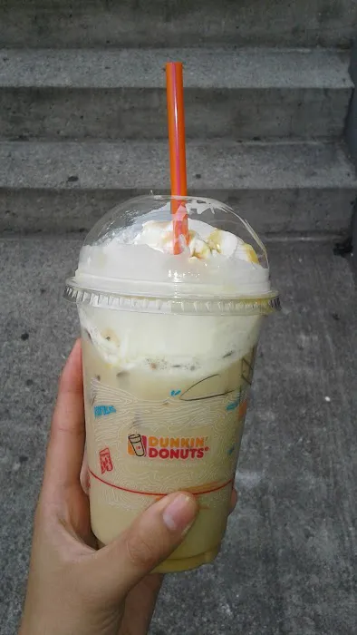 El Compadres Grocery Store Picture 4