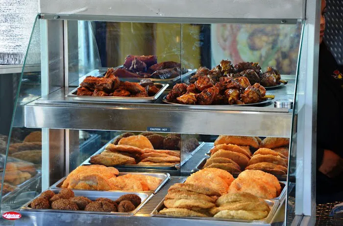 Los Monos Restaurant - formerly 3 Monkeys Picture 7