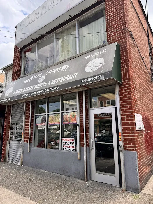 Zakir's Bakery Sweets & Restaurant Picture 8