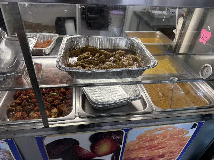 Zakir's Bakery Sweets & Restaurant Picture 9