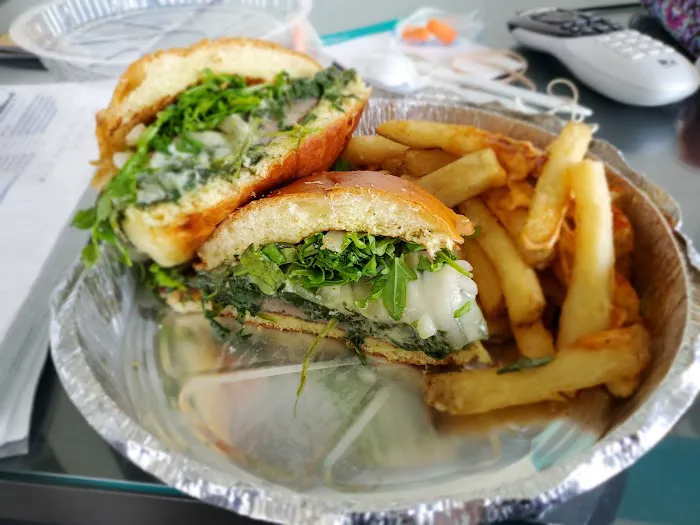 Novelty Burger & Bar Picture 10