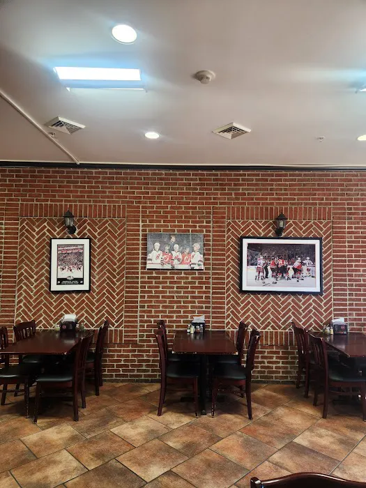 Mulberry Street Pizza Picture 7