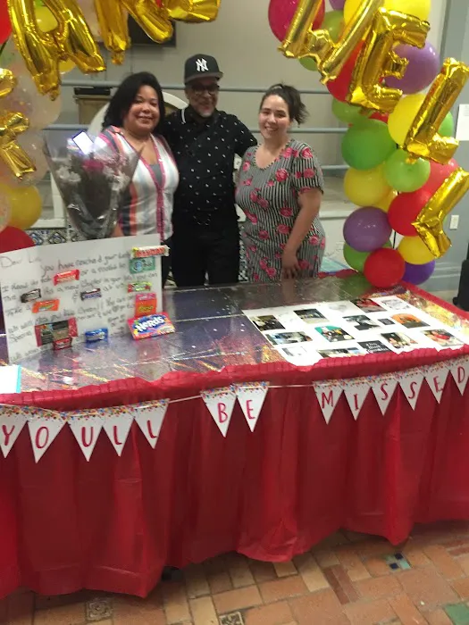 Royal Fried Chicken Picture 8