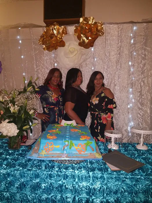 Flamboyan Manor Picture 10