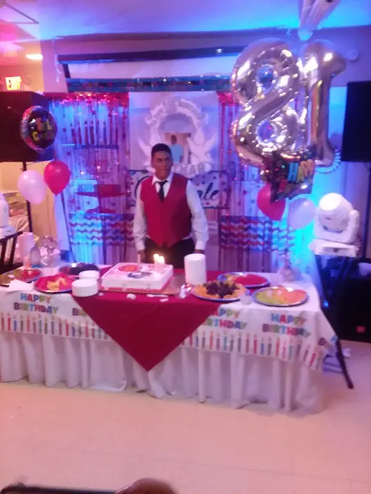 Flamboyan Manor Picture 8