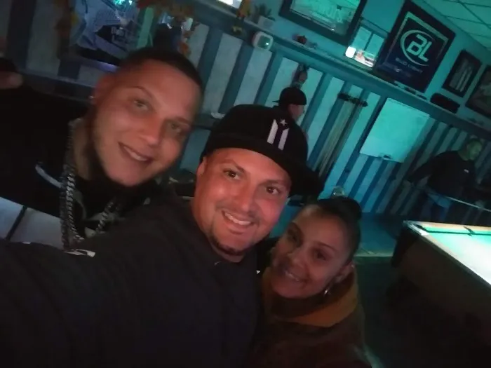 North End Bar Picture 7