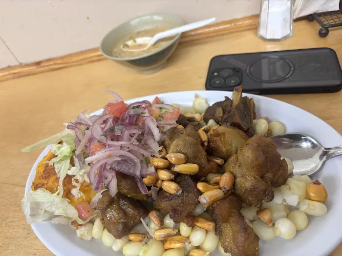 Quitó Deli & Grocery Picture 2