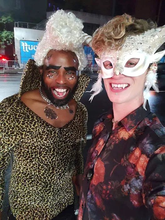 Playhouse Bar Picture 8