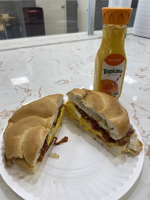 Victoria Pizza Picture 9