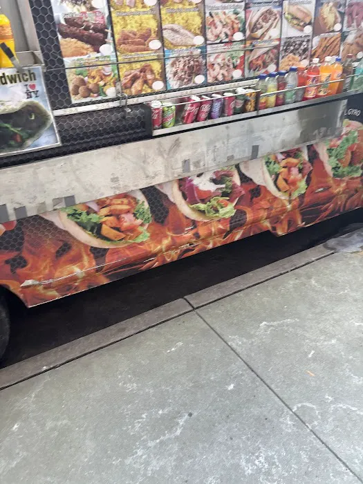 Gigi Halal Food Picture 3