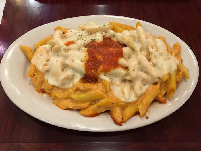 Giovanni Pizza Pasta & Grill Picture 3