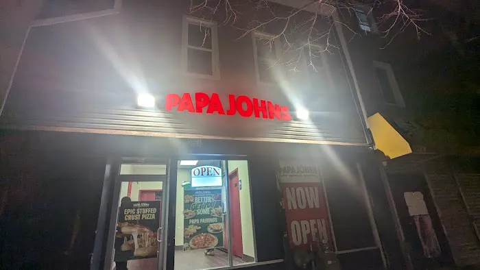 Papa Johns Pizza Picture 6