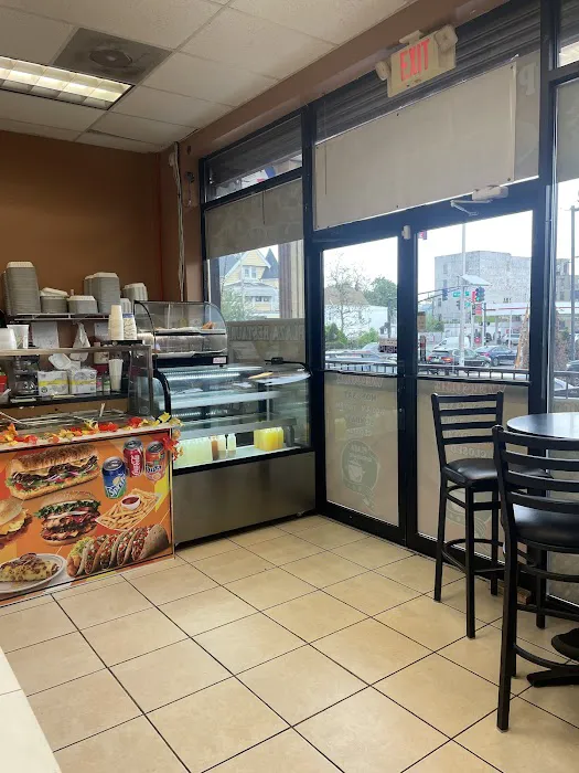 Plaza restaurant Picture 10