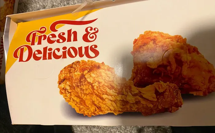 US Fried Chicken & Pizza Picture 8