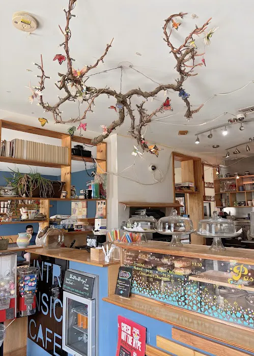 Intrinsic Café Picture 10