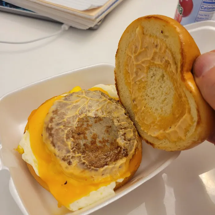 Hatch House Picture 7