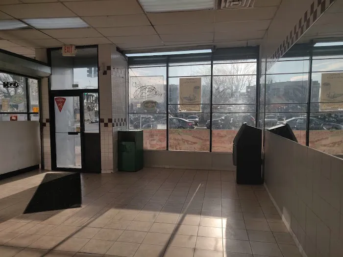 Supreme Pizza & Fried Chicken Picture 1