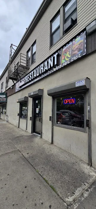 Dania's Restaurant Picture 9