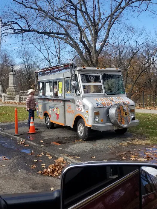 Tony's Hot Dogs Picture 3