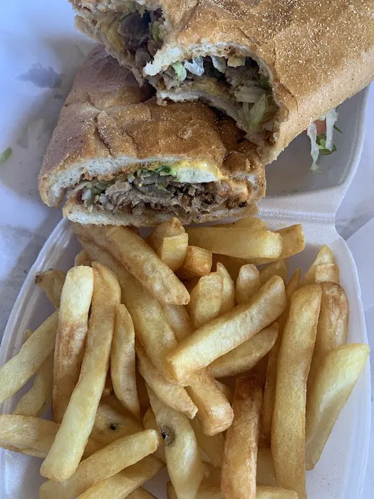 Park Avenue Deli and Food Market Picture 10