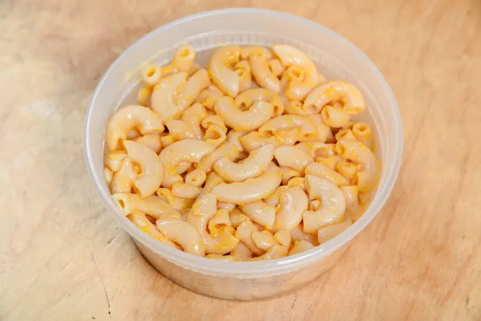 Kennedy Pizza & Fried Chicken Picture 9