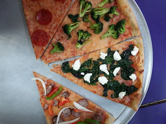 Nicko's Pizza Picture 5