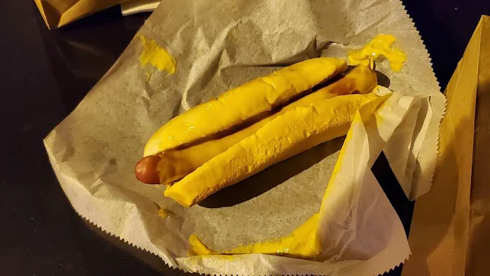 JJ's Hot Dogs Picture 6