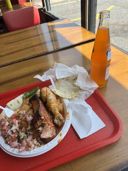 EL Salvador Deli & Grill Inc. Picture 6