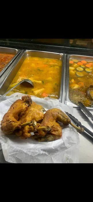 antojitos salvadoreños deli Picture 2